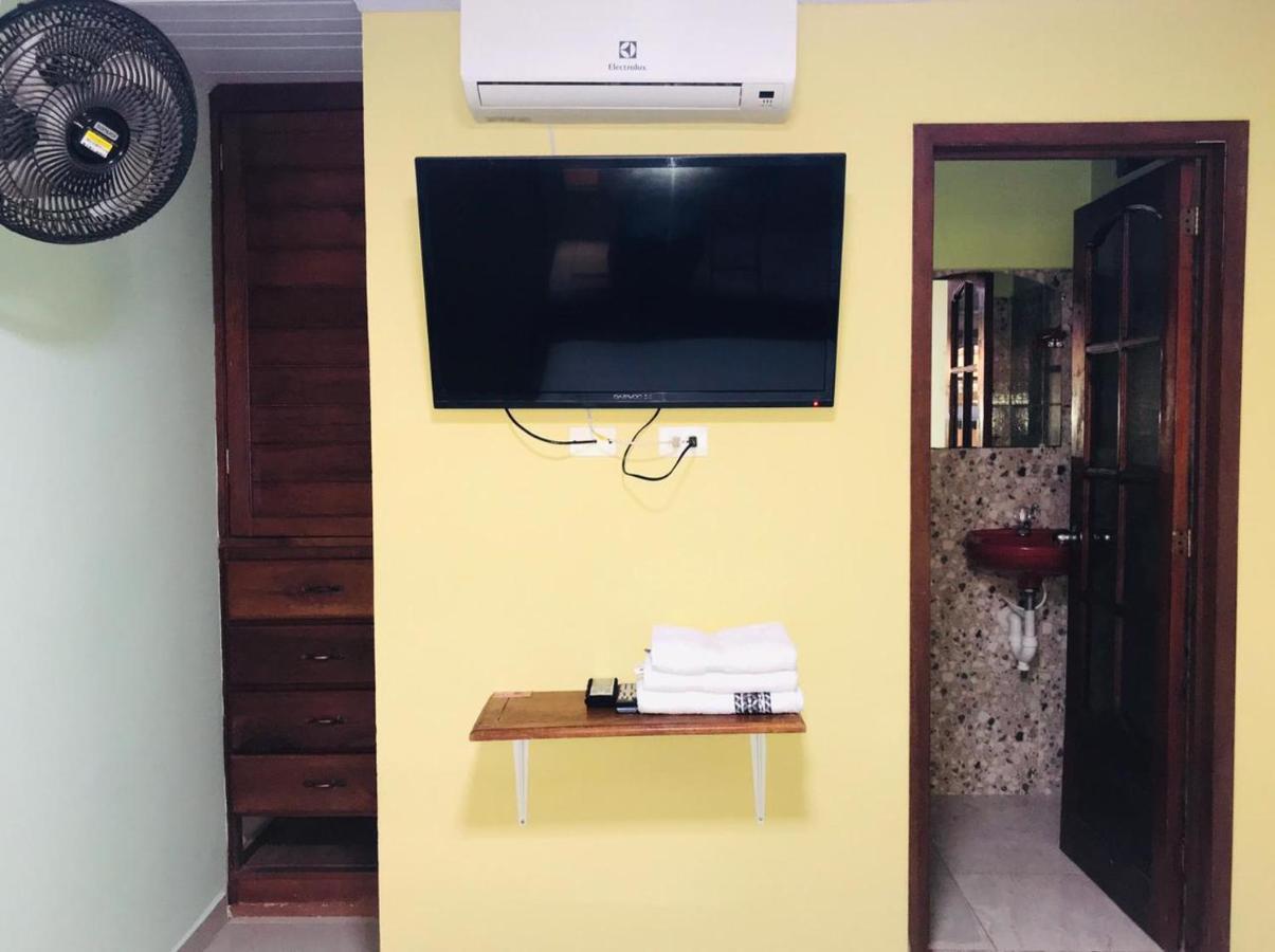 Hostal La Esperanza Leticia Kültér fotó