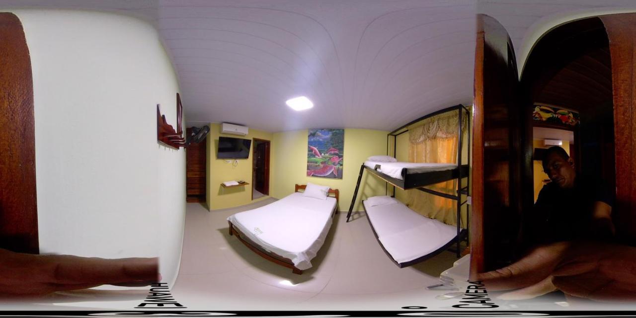 Hostal La Esperanza Leticia Kültér fotó