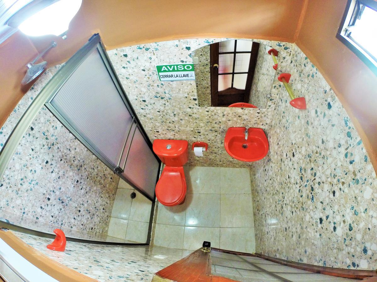 Hostal La Esperanza Leticia Kültér fotó
