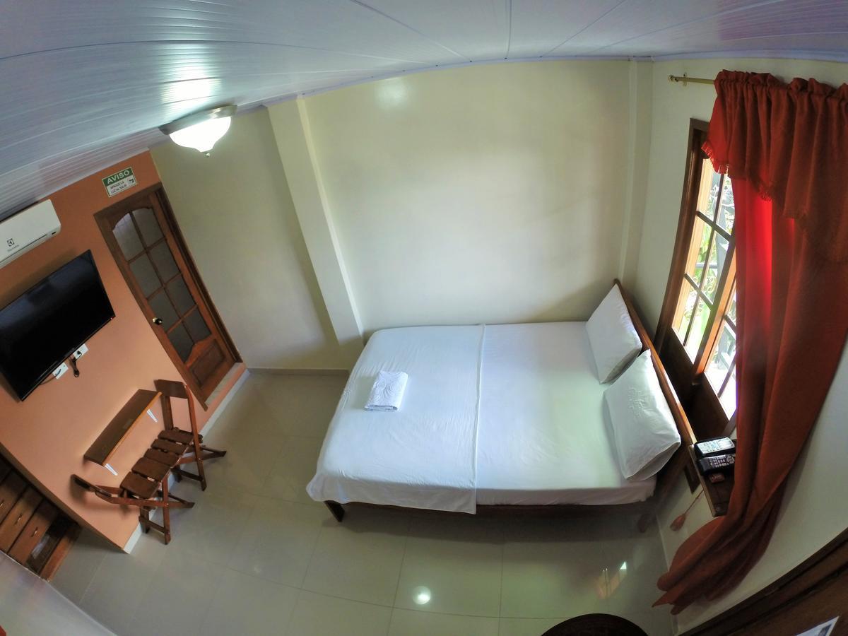 Hostal La Esperanza Leticia Kültér fotó
